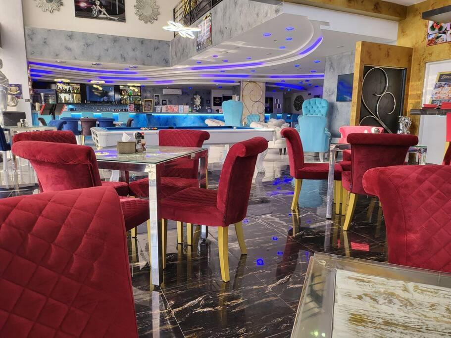 Kandi Resort-Type Spacious 1 Bedroom With Netflix And Free Housekeeping Анхелес Екстериор снимка